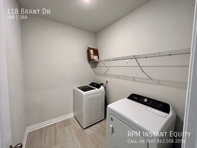 Building Photo - 118 Brant Dr