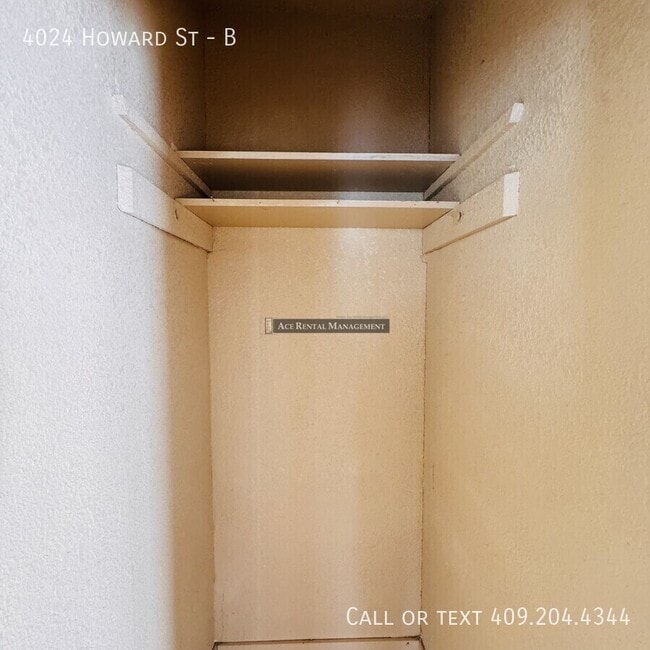 Building Photo - 4024 Howard St