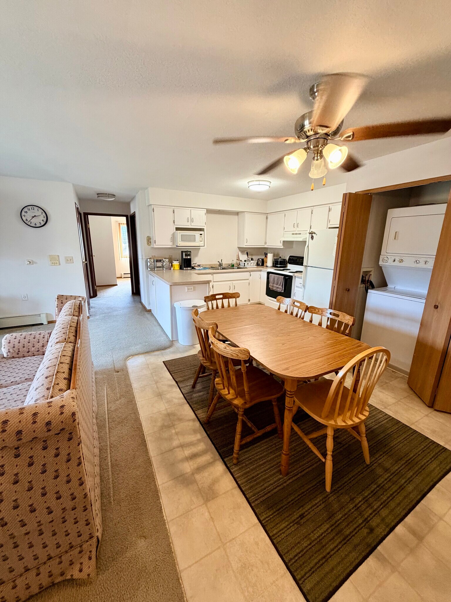 Building Photo - 413 Rowley St