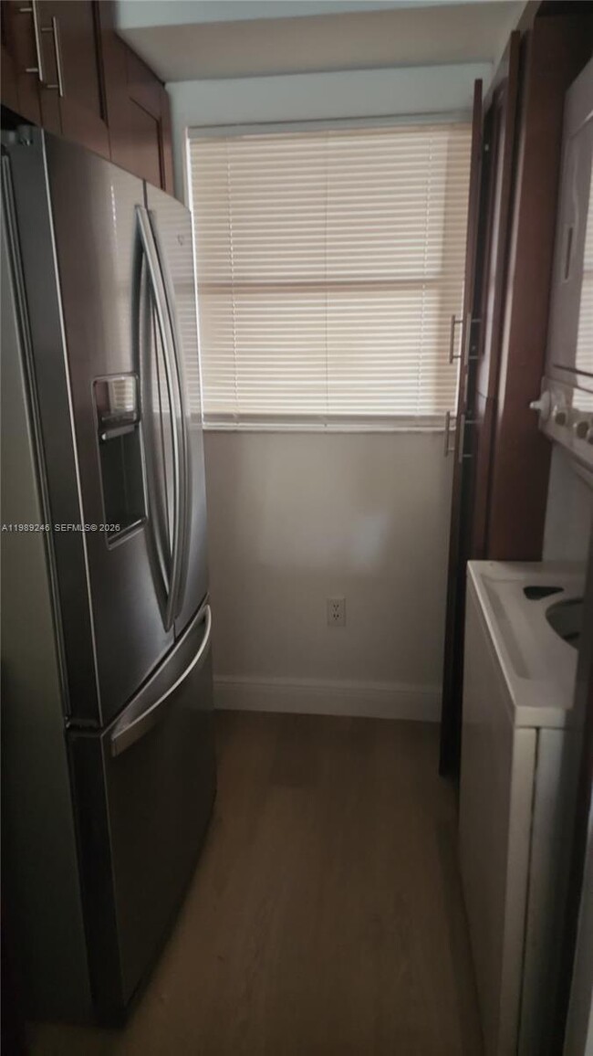 Building Photo - 10227 NW 9th St Cir