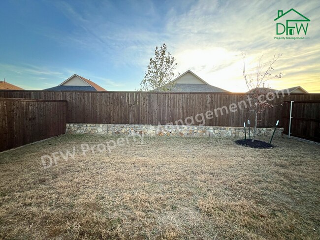 Building Photo - Charming 3-Bedroom Home for Lease in Quiet Little Elm Neighborhood!