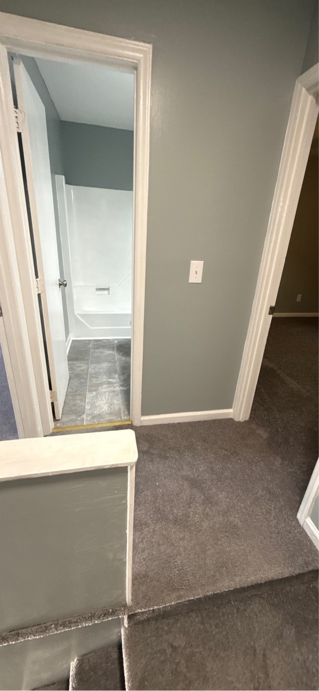 Building Photo - 127 Aqua Ct