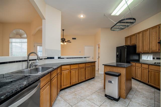 Building Photo - 2313 Dampton Dr