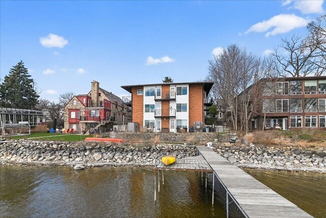 Building Photo - Urban Oasis on the Lake- Condo in Downtown Madison