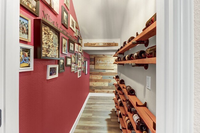 Building Photo - Beautiful 4-Bedroom, 3-Bath Home on a Quiet Cul-de-Sac in Woodland