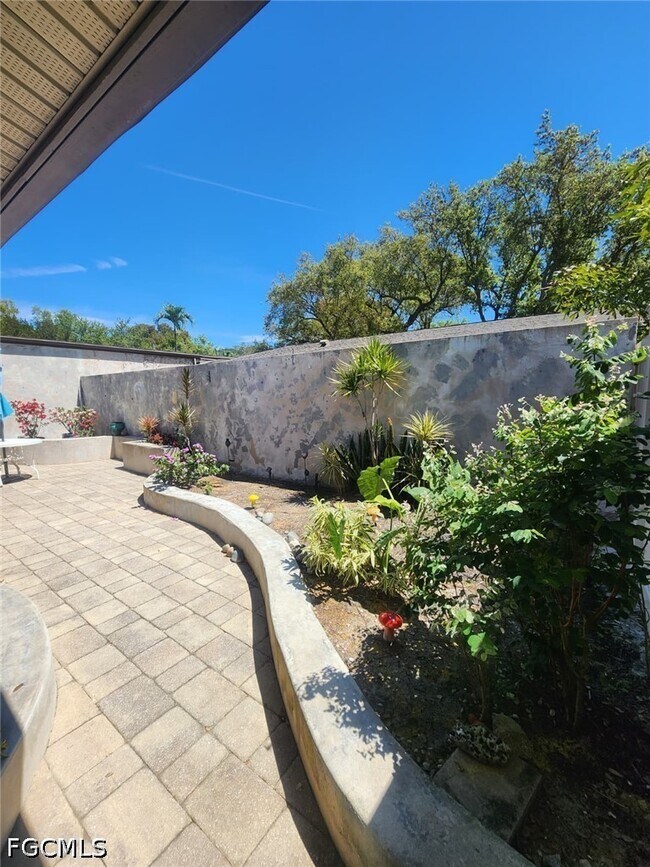 Building Photo - 5873 Wyldewood Lakes Ct