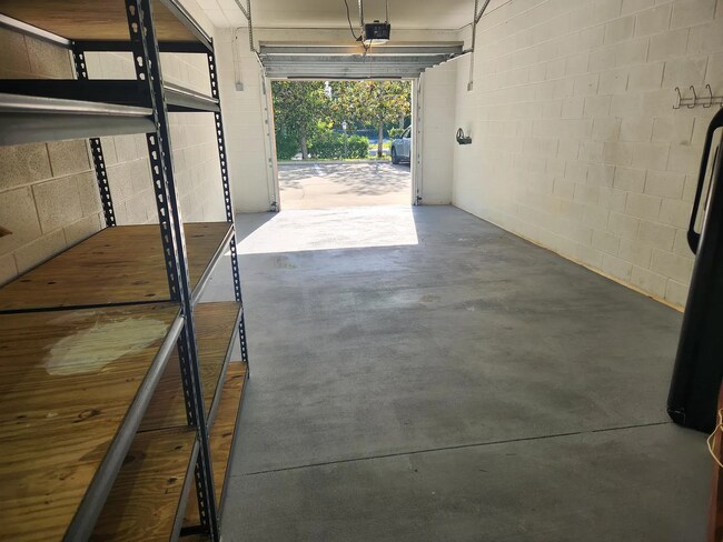 Building Photo - Belle Haven 2-Bedroom Condo with Pond View...
