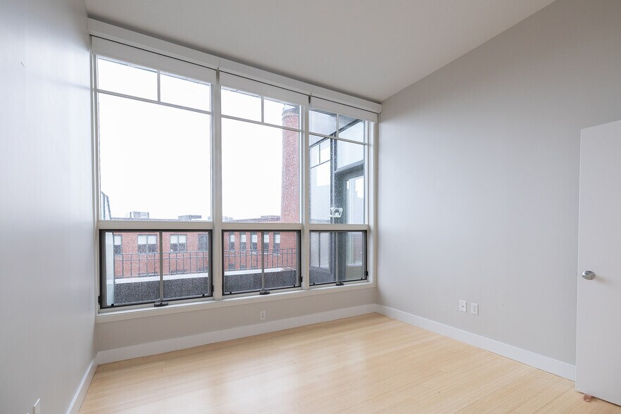 Building Photo - 450 Harrison Ave