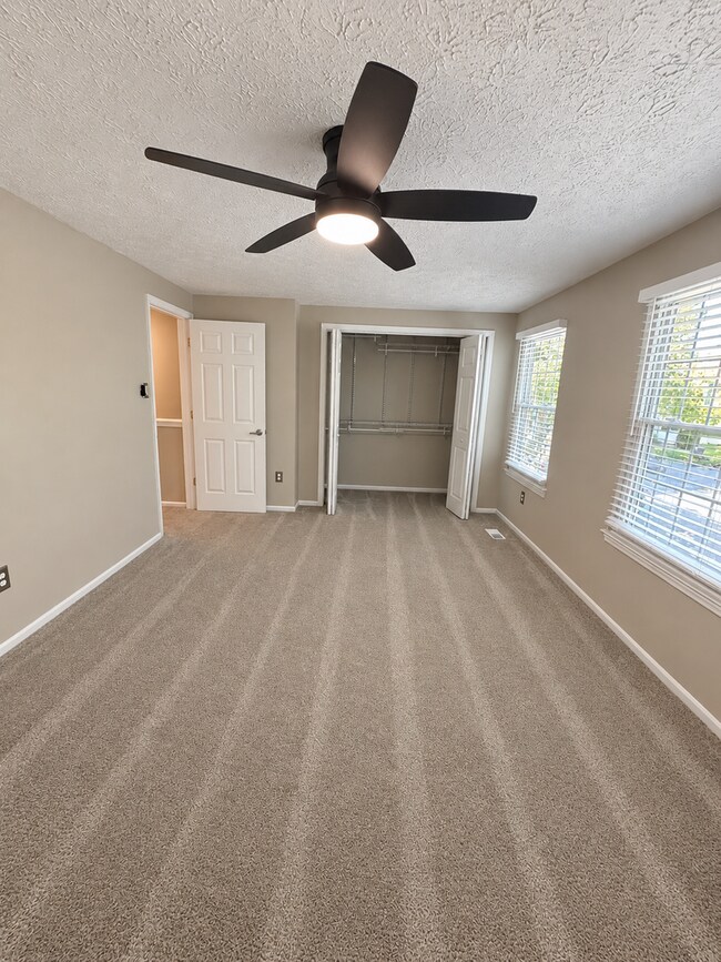 Building Photo - 3340 Garrison Cir