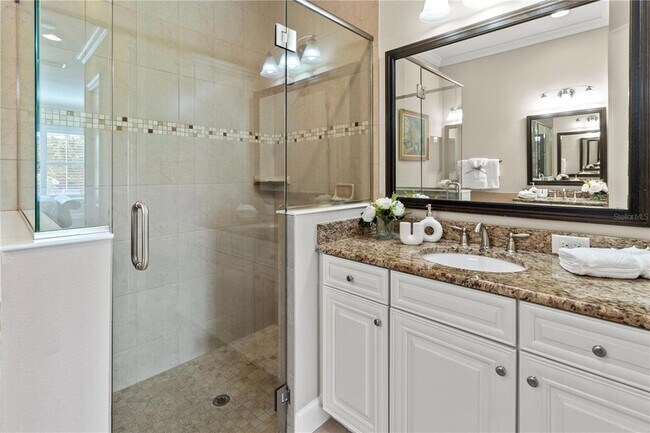 Building Photo - 340 Sapphire Lake Dr
