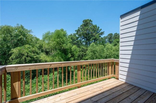 Building Photo - 2826 Laurel Ridge Cir