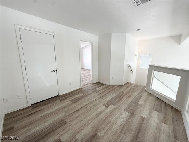 Building Photo - 61 Belle Point Ave