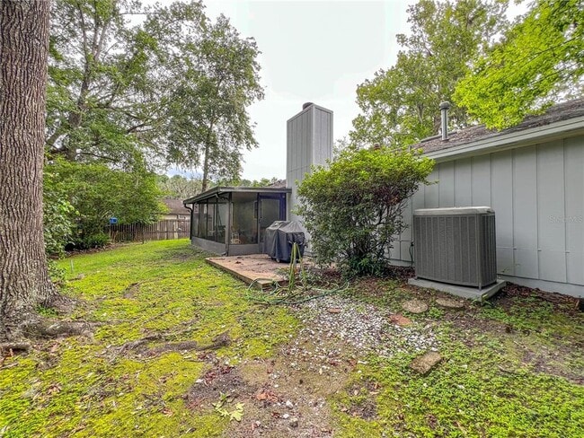 Building Photo - 6003 NW 36th Pl