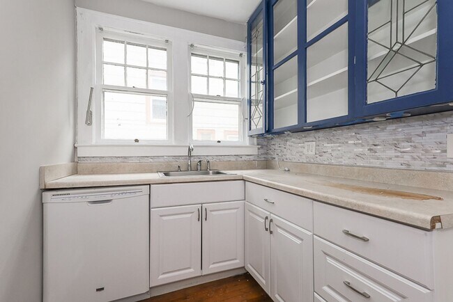 Building Photo - 2657 Idlewood Rd