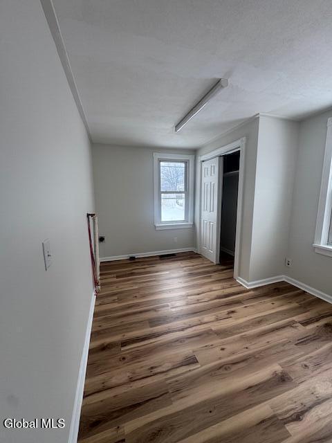 Building Photo - 20 River St