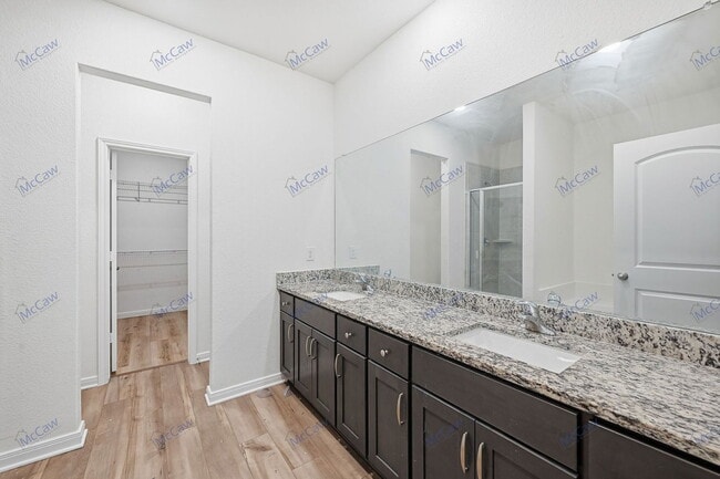 Building Photo - 238 Enchanted Way