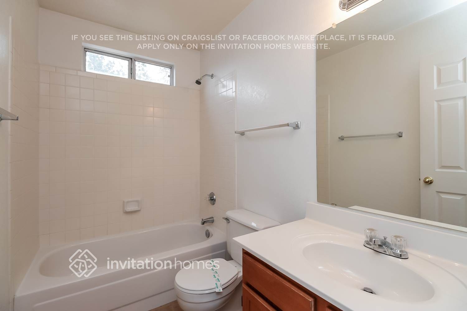 Building Photo - 3936 W Camino Del Rio