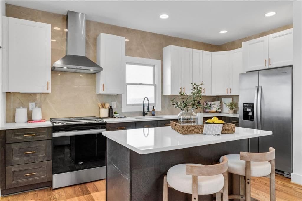 Building Photo - 976 Dunning St SE