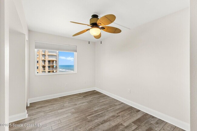 Building Photo - 1125 Jimmy Buffett Mem Hwy