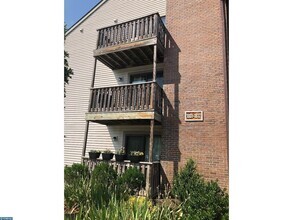 Building Photo - 1802 Ravens Crest Dr