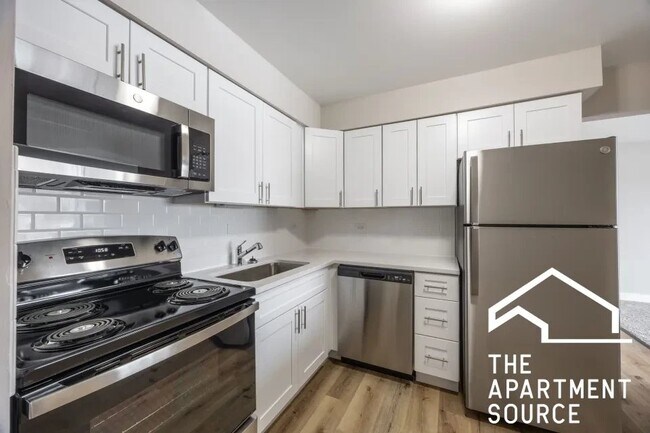 Building Photo - 110 N Kenilworth Ave