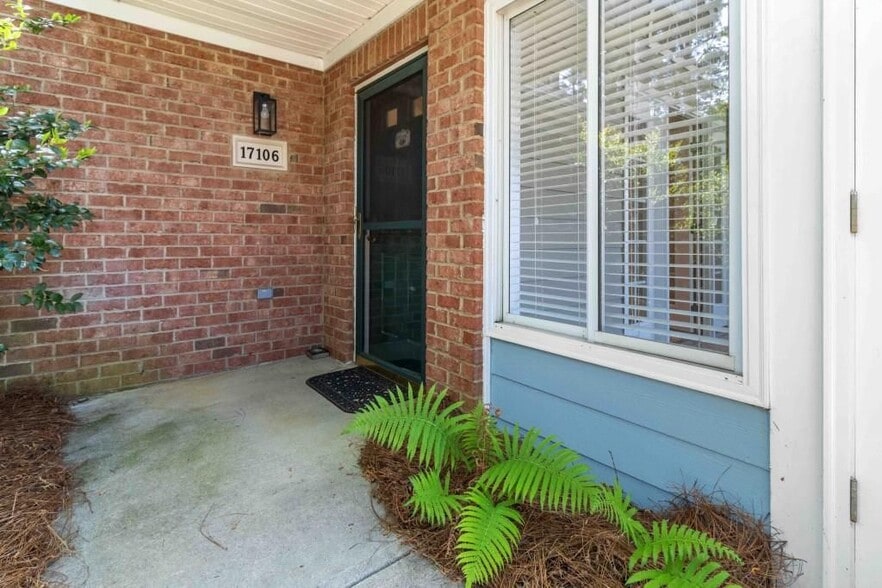 Building Photo - 17106 Harvest Ridge Ln