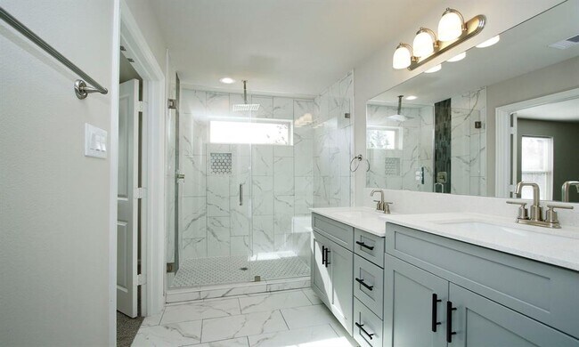 Building Photo - 12907 Andromeda Ct