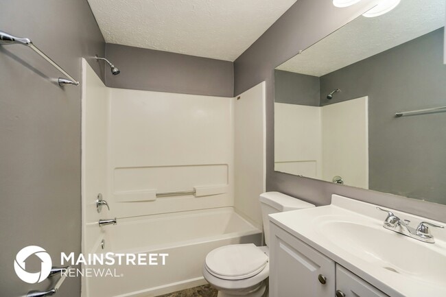Building Photo - 5391 Cherry Creek Pkwy S