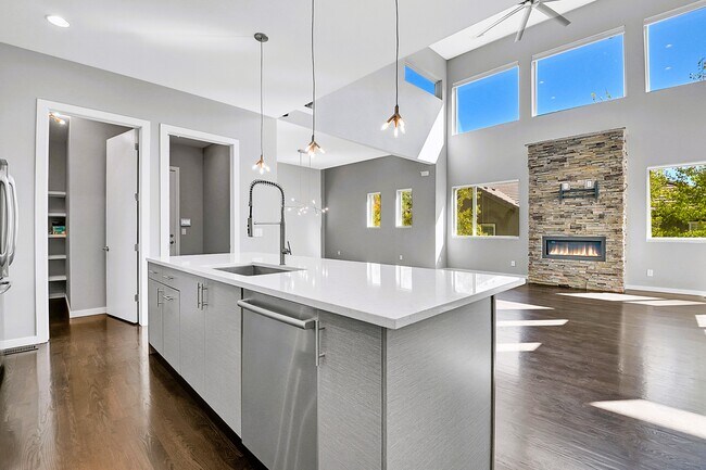 Building Photo - 28424 Tepees Way