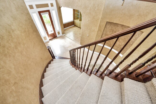 Building Photo - 3727 Lakeridge Canyon Dr
