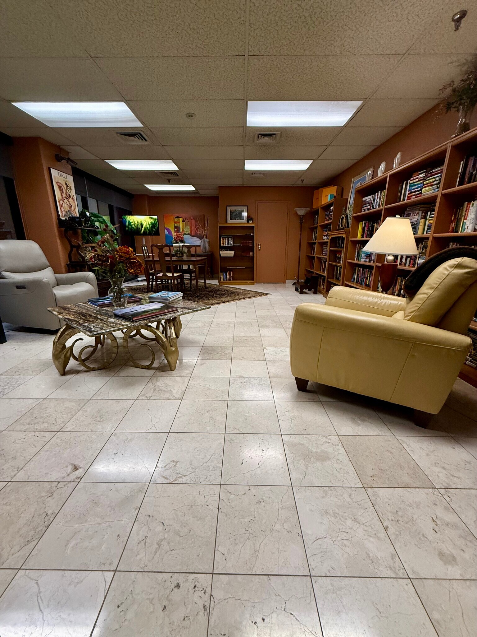 Building Photo - 7701 Wurzbach Rd