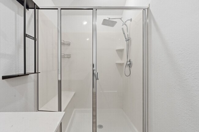 Building Photo - 2822 Paradise Rdg Wy