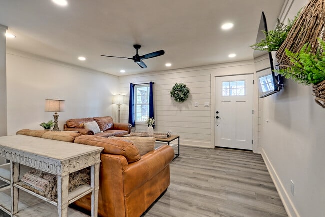 Building Photo - 3455 Hwy 441