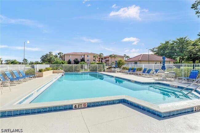 Building Photo - 1025 Foxfire Ln