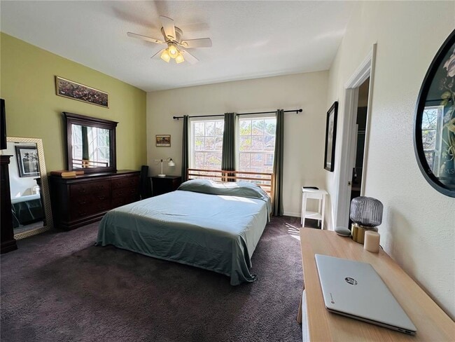 Building Photo - 10801 Spider Lily Dr