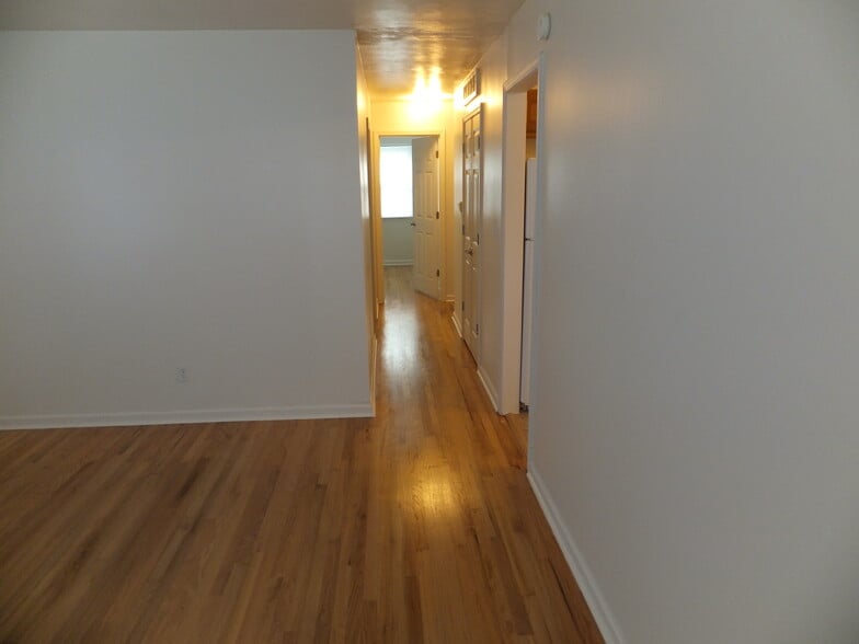 Building Photo - 2323 E Bearfield Subdivision