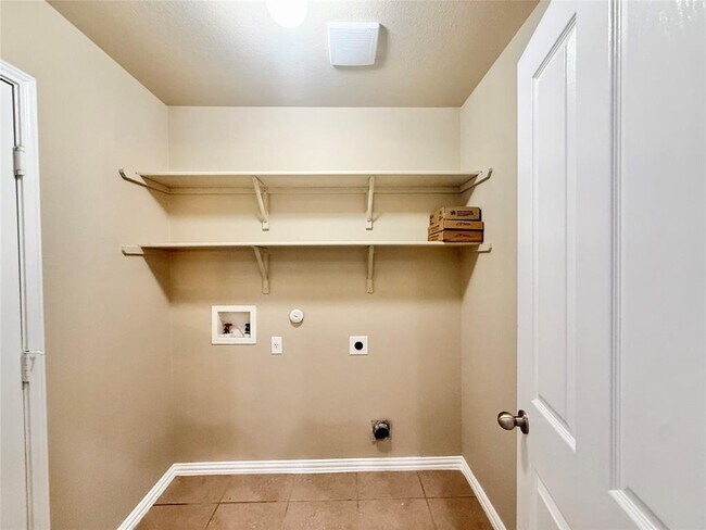 Building Photo - 149 Crizer Ct