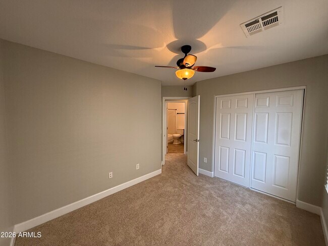 Building Photo - 1298 S Owl Dr