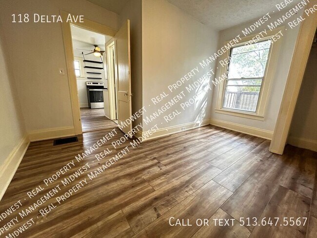 Building Photo - 118 Delta Ave