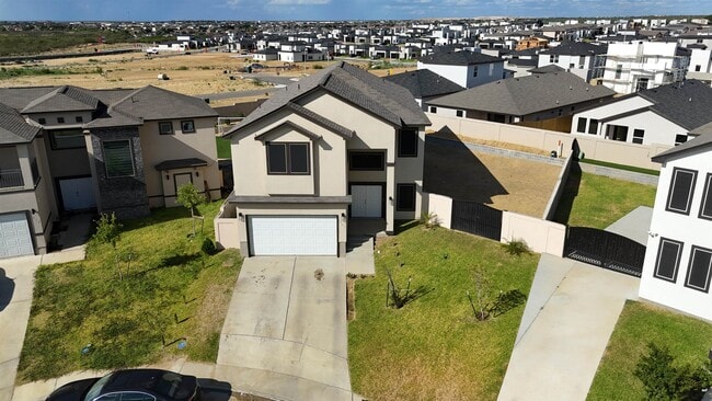 Building Photo - 2501 Galloway Dr