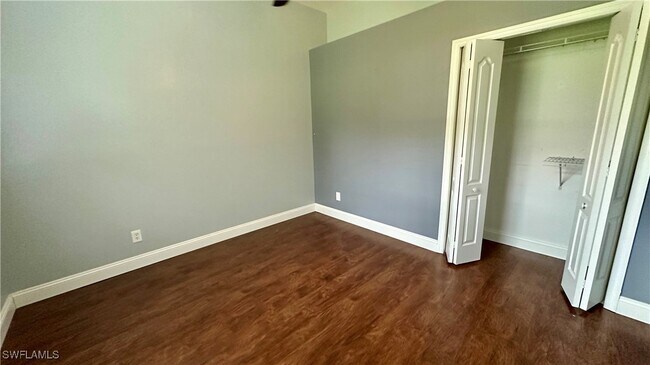 Building Photo - 8850 Creek Run Dr
