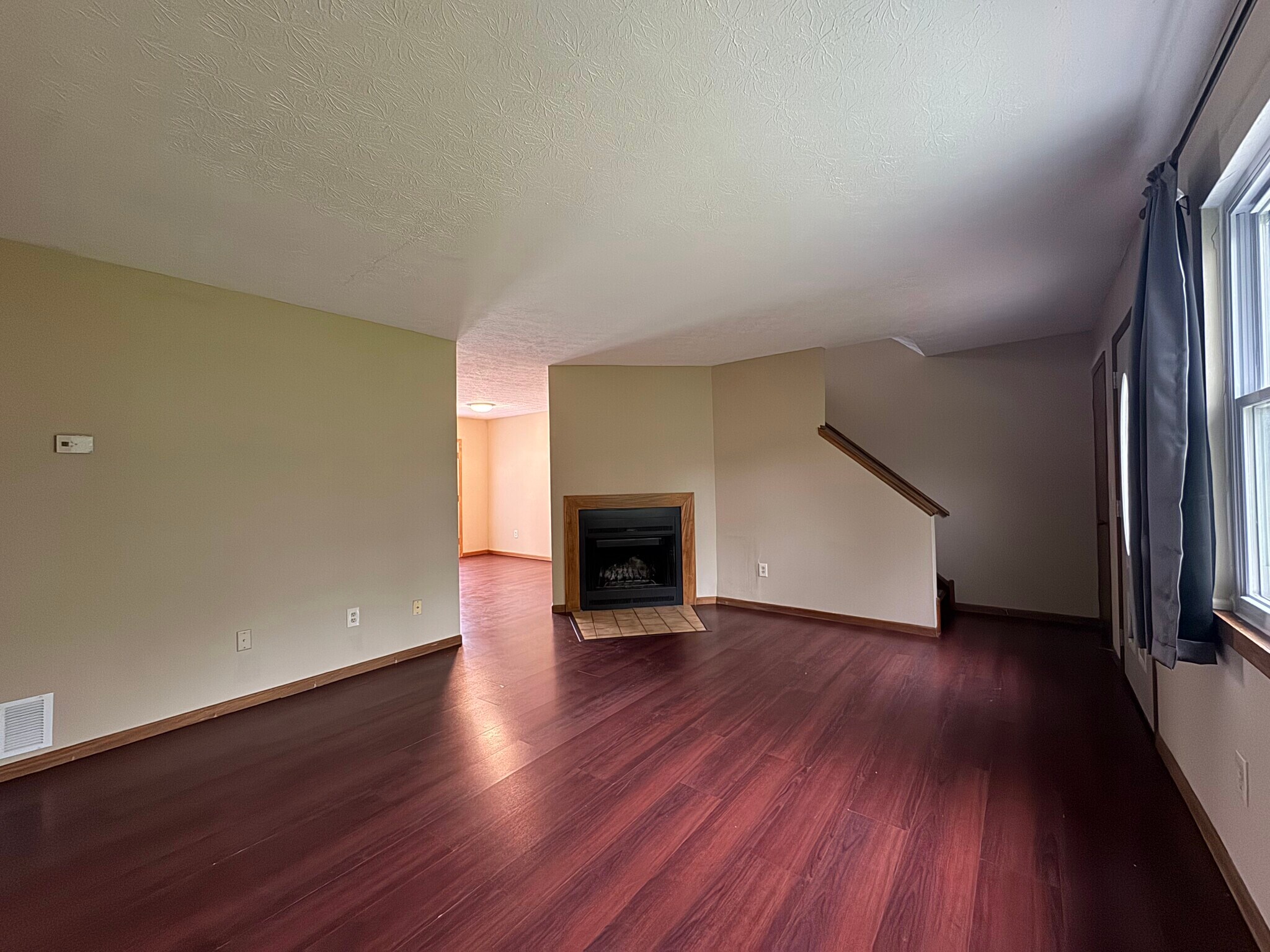 Building Photo - 307 Cross Wind Dr