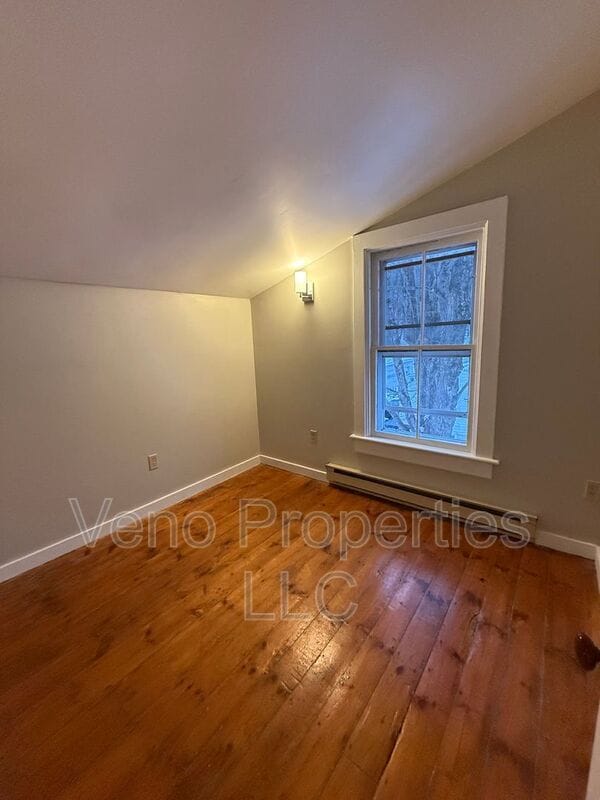 Building Photo - 1 Pleasant St