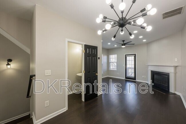 Building Photo - 3177 Mill Springs Cir NE