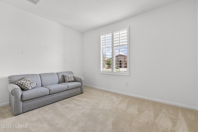 Building Photo - 30732 S Osprey Dr