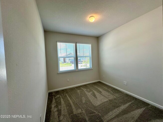 Building Photo - 75310 White Rabbit Ave