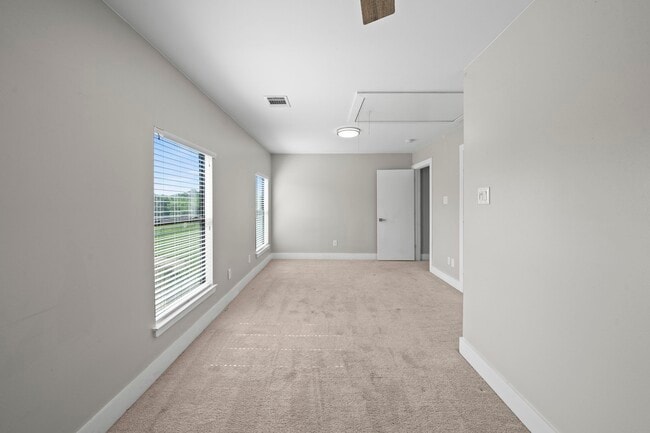 Building Photo - 2154 Arabelle St