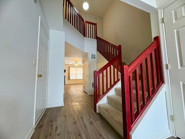 Building Photo - 3 Bedroom 2.5 Bathroom Townhome in Hummelstown!