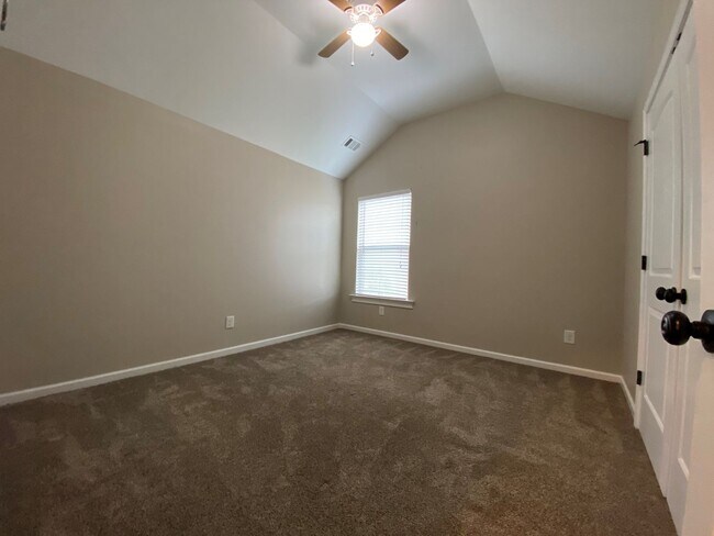 Building Photo - 3916 Griese Ln