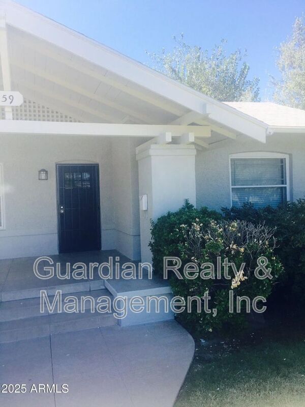 Building Photo - 59 W Encanto Blvd